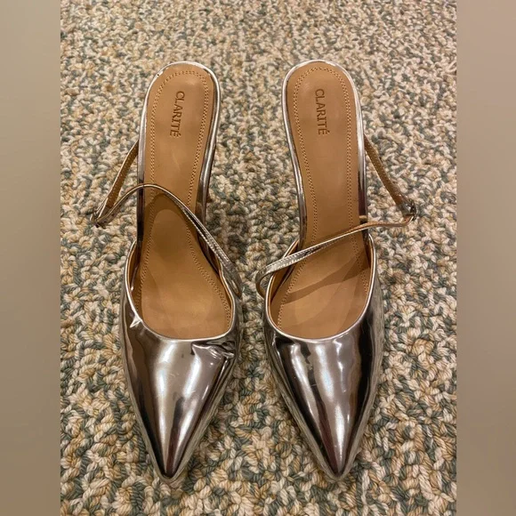 Designer - Picture 1 of 2